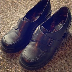 Black Mudd Oxford shoes